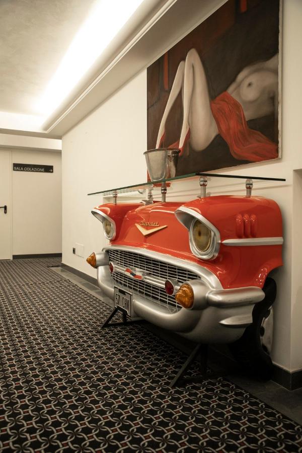 Gemelli Hotel Roma Esterno foto
